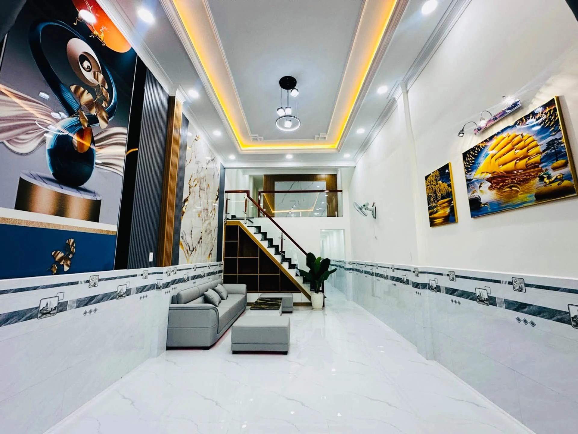 Bán nhà mặt tiền kinh doanh 4x20m, 3PN, sát Hiệp Thành City, Quận 12, nhỉnh 6 tỷ - Ảnh 1