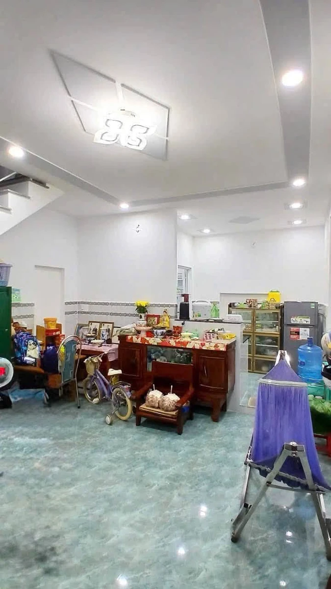 Bán nhà 1 trệt 1 lầu 40m2 đường Nguyễn An Ninh, trung tâm Vũng Tàu giá 2,3 tỷ - Ảnh 1