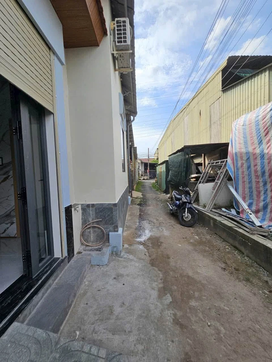 Bán nhà cấp 4 Bửu Hoà 63m² 2PN, sổ riêng thổ cư - Ảnh thu nhỏ 2