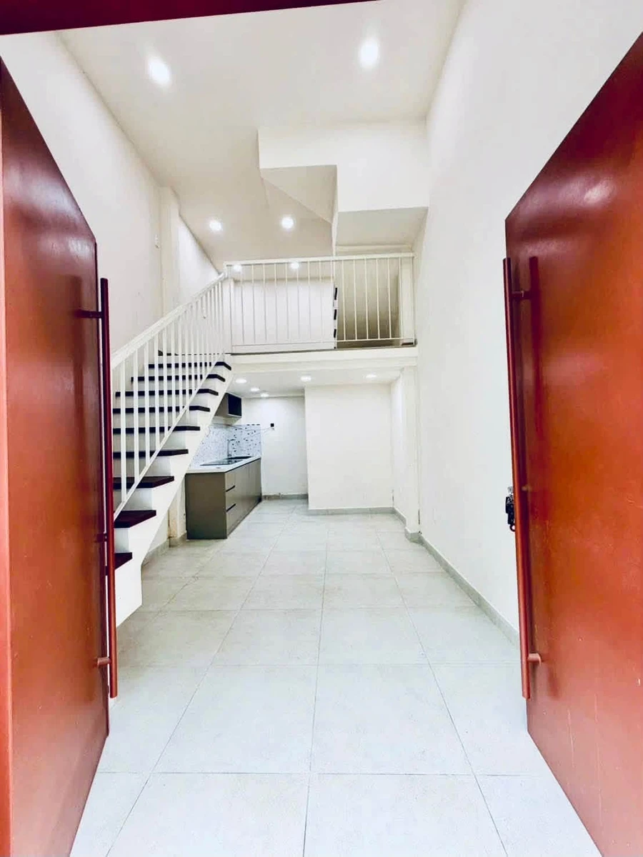 Bán nhà 3 tầng 50.5m² Phường 8, Quận 4 giá 3.199 tỷ - Ảnh thu nhỏ 2
