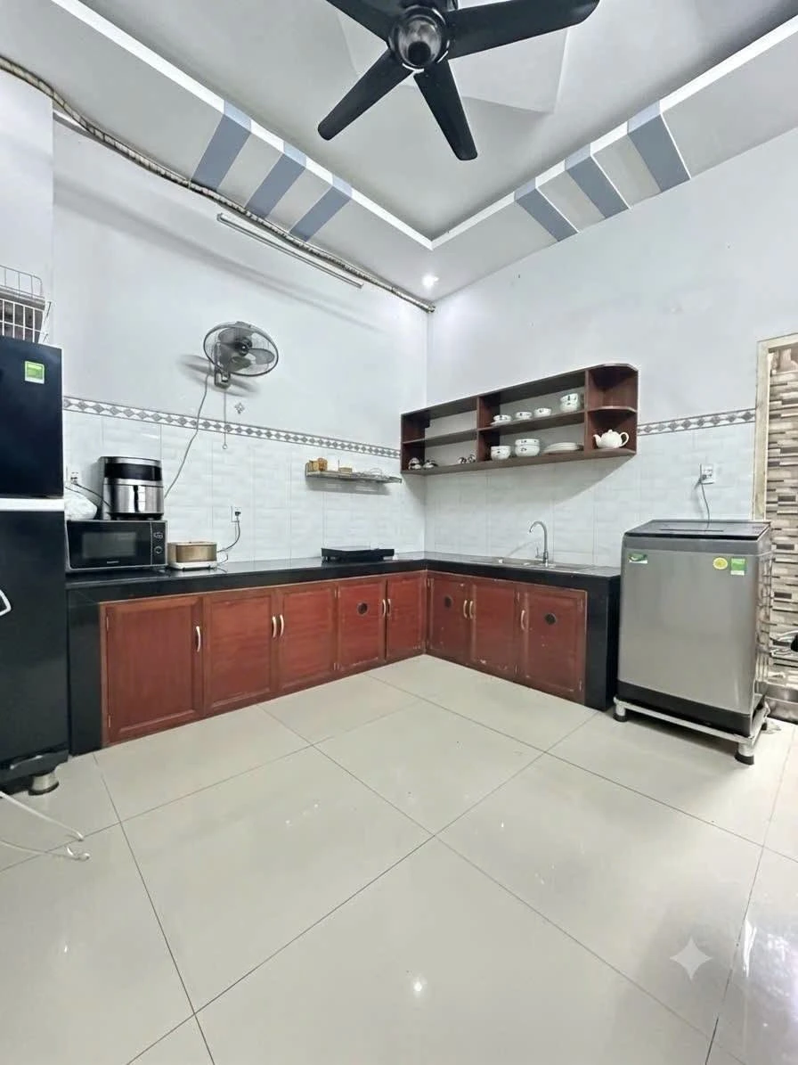 Bán nhà 4x19m hẻm xe hơi 4PN 3WC sổ hồng riêng Tân Thới Nhất, Quận 12 - Ảnh thu nhỏ 3