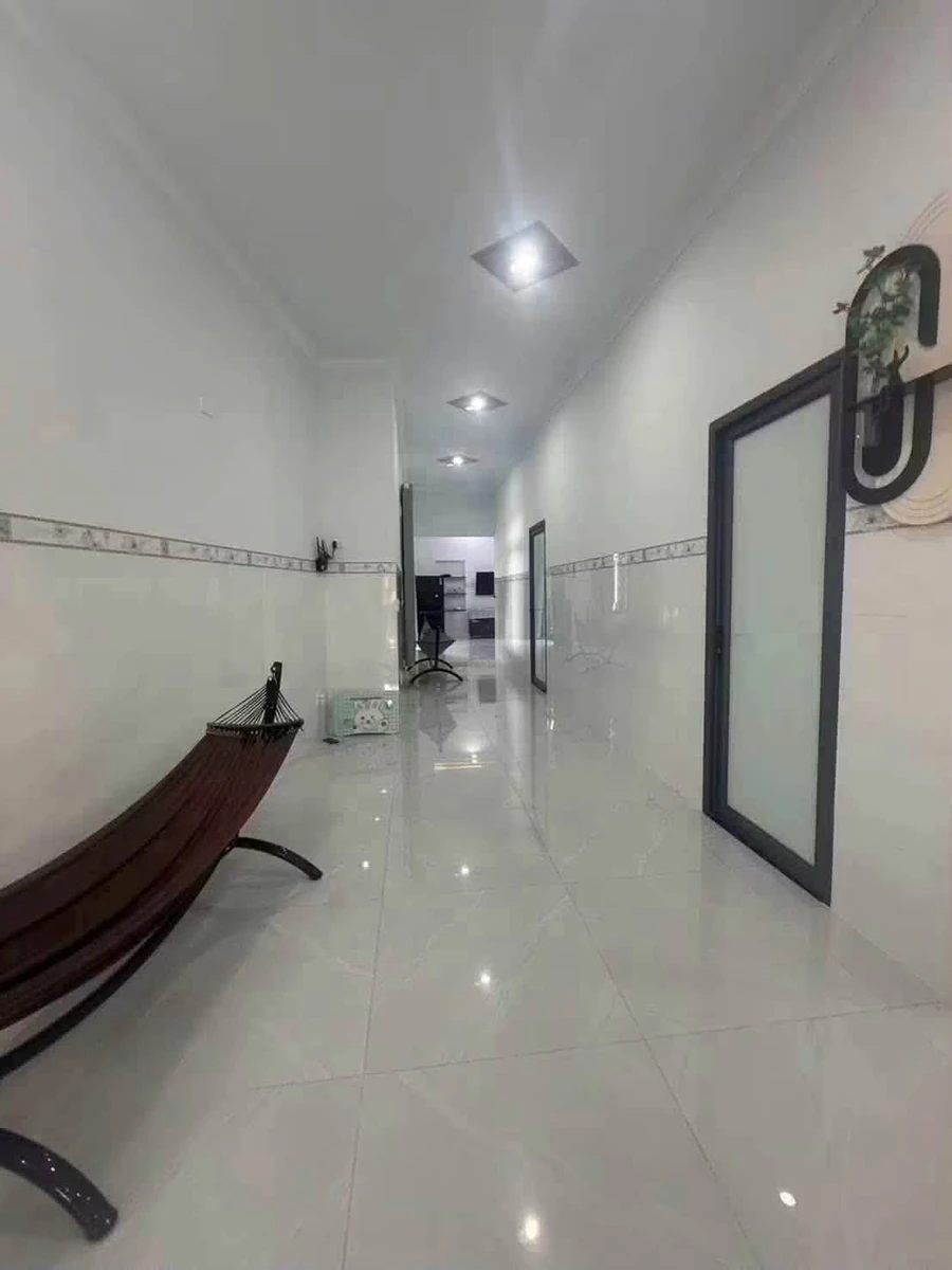 Bán nhà góc 2 mặt tiền 150m2 Phan Thiết 1 tỷ 550 triệu - Ảnh thu nhỏ 2