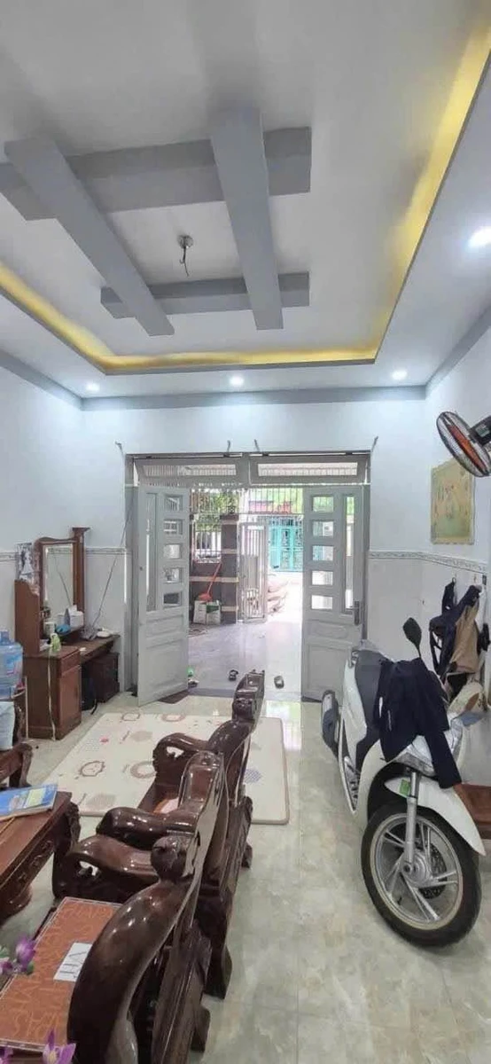 Bán nhà 1 trệt 1 lầu 60m2, 2PN 2WC, giá 3,4 tỷ tại Phường Dĩ An - Ảnh thu nhỏ 4