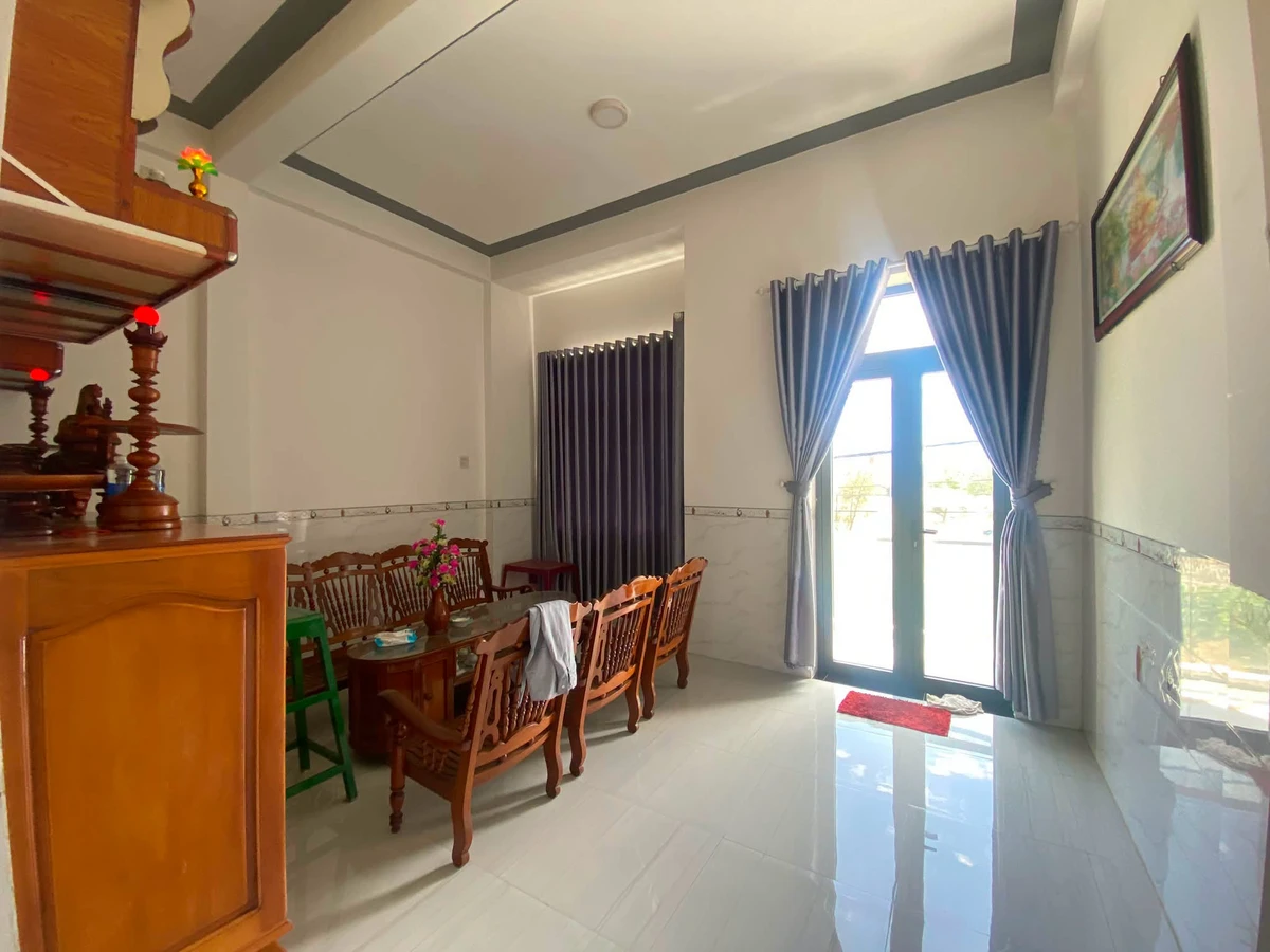 Bán nhà 3 tầng 90m2, mặt tiền 16m, Tuy Hoà - Ảnh thu nhỏ 3