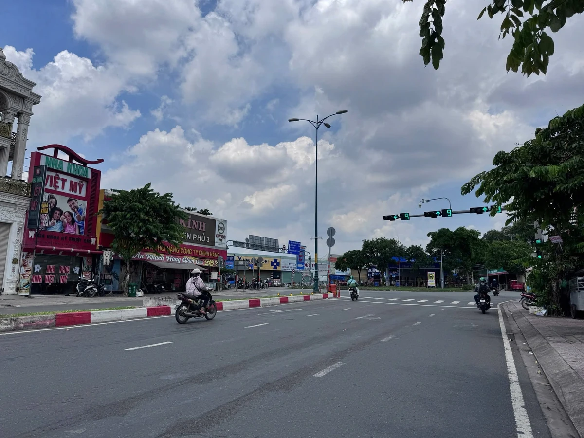 Bán đất mặt tiền Hoàng Hữu Nam 204m2, Long Thạnh Mỹ, Quận 9, giá 19,5 tỷ - Ảnh thu nhỏ 2