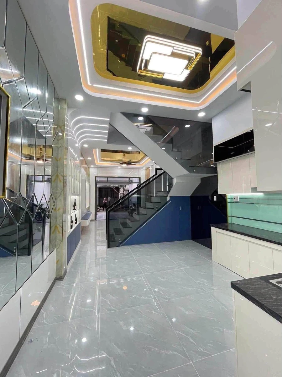 Bán nhà 1 trệt 2 lầu 70m², 4 phòng ngủ, có hoàn công, Phường Dĩ An, Bình Dương - Ảnh thu nhỏ 4