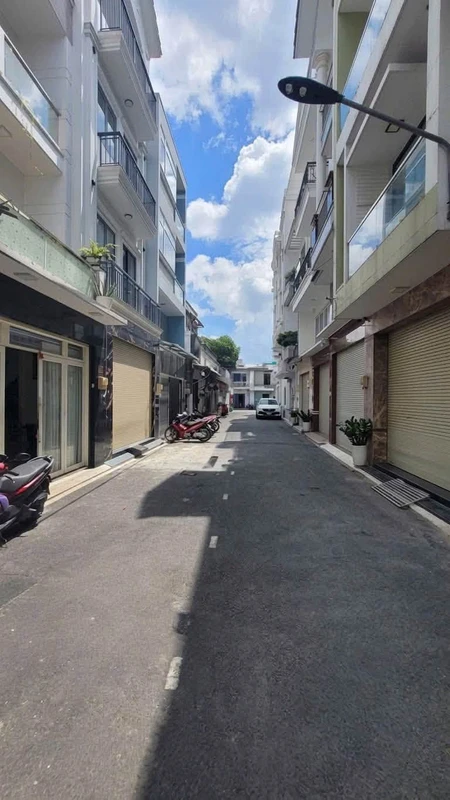 Bán đất góc 2 mặt tiền 221m² Five Star New City Long An 6.8 tỷ minht