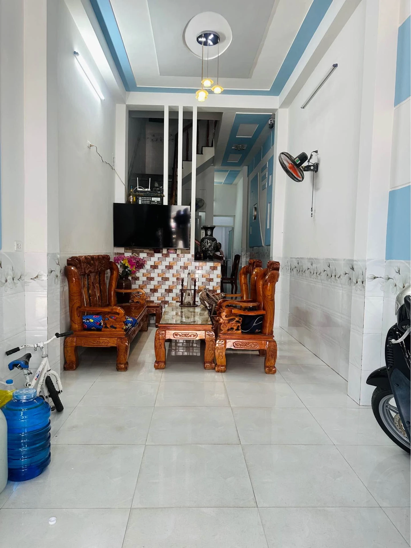 Bán nhà mặt tiền Thành Thái 49.5m2, 3 phòng ngủ, 3 tỷ - Ảnh 1