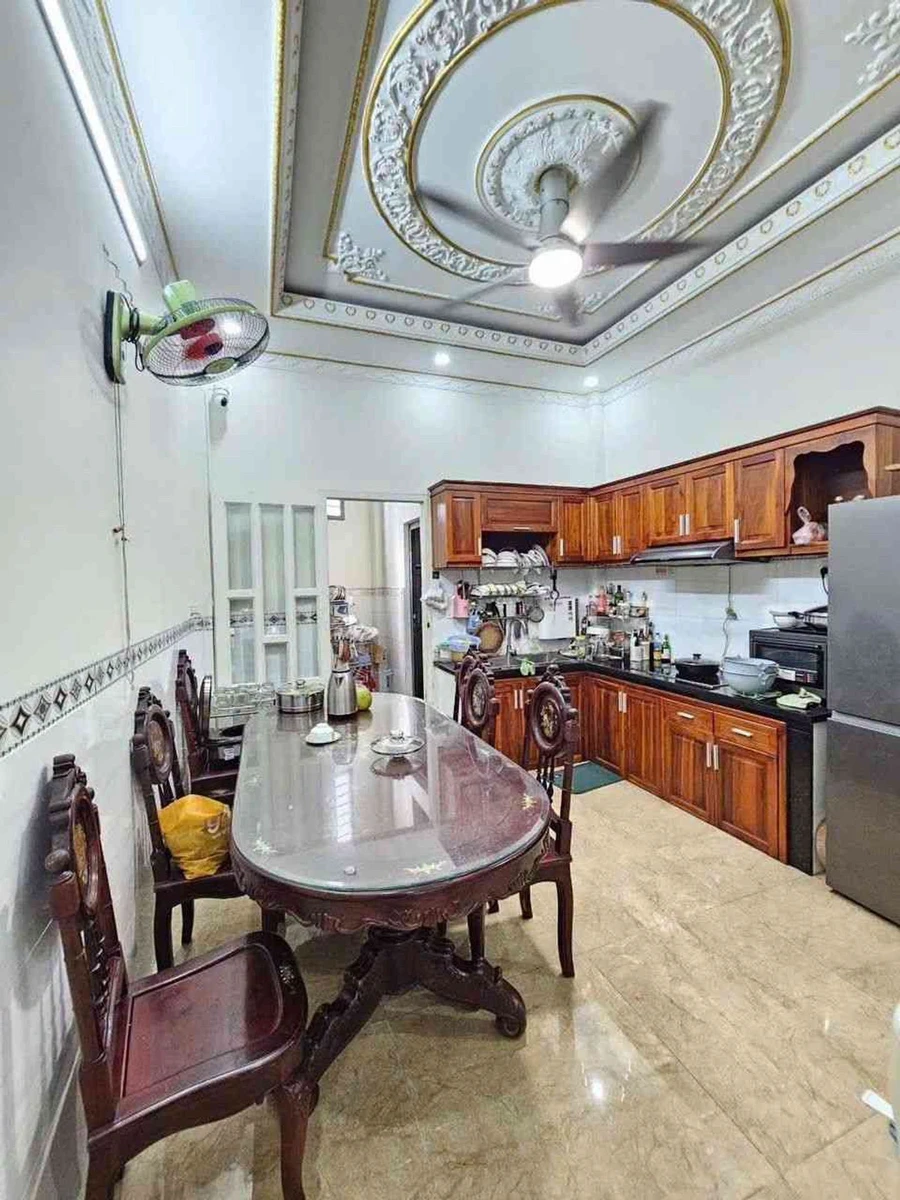 Bán nhà mặt tiền Nguyễn Trãi Dĩ An 116m2 6 tỷ - Ảnh thu nhỏ 3