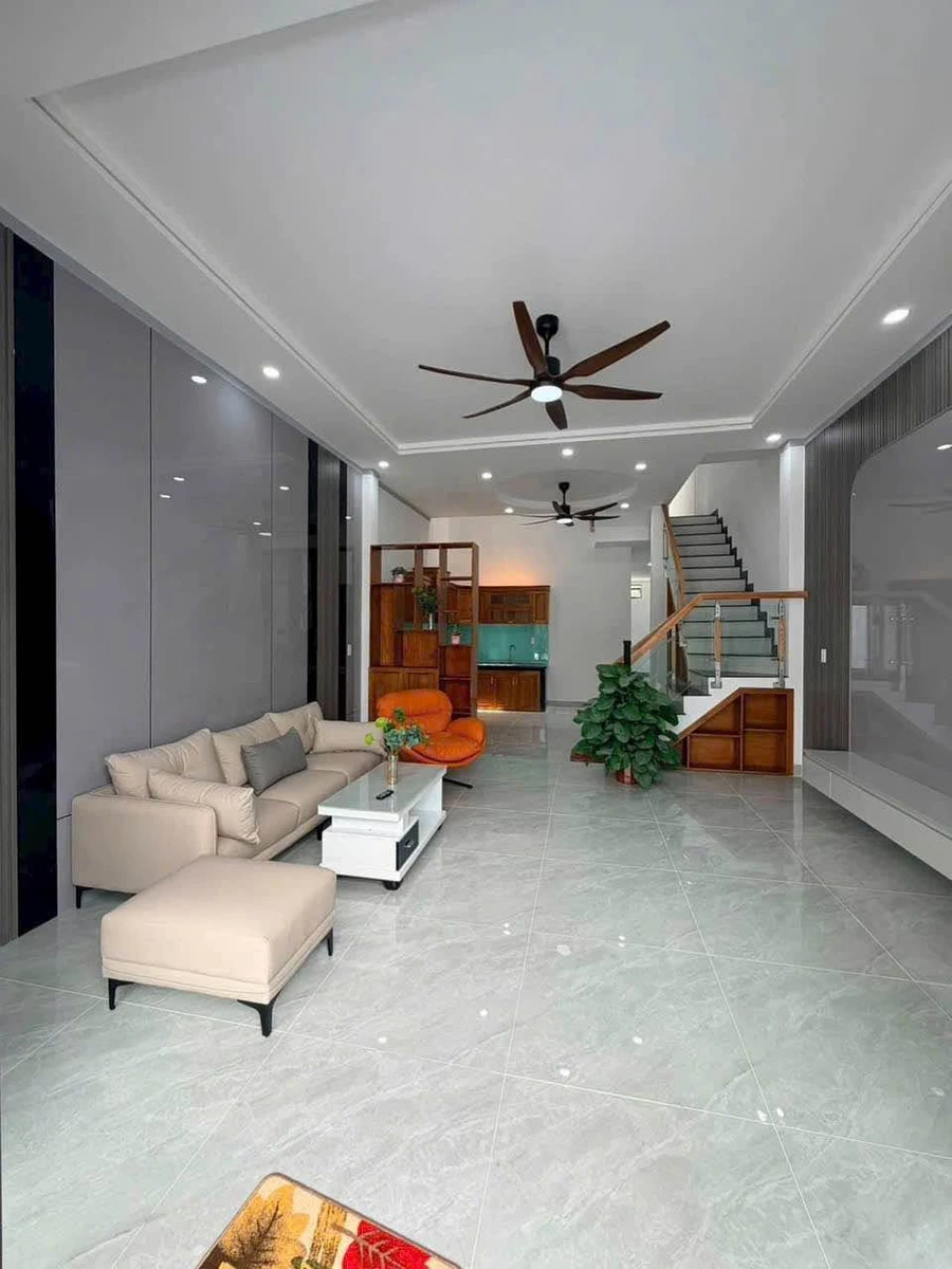 Bán nhà 1 trệt 1 lầu 105m² gần Đại học Công Nghệ Bình Dương - Ảnh thu nhỏ 4