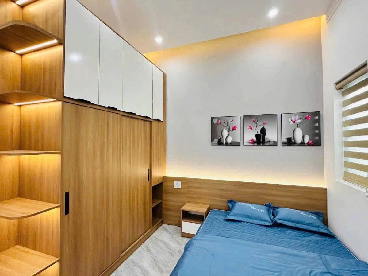 Bán nhà 5x20m, 2 phòng ngủ, đầy đủ nội thất, đường Y Moan, Buôn Ma Thuột - Ảnh thu nhỏ 3