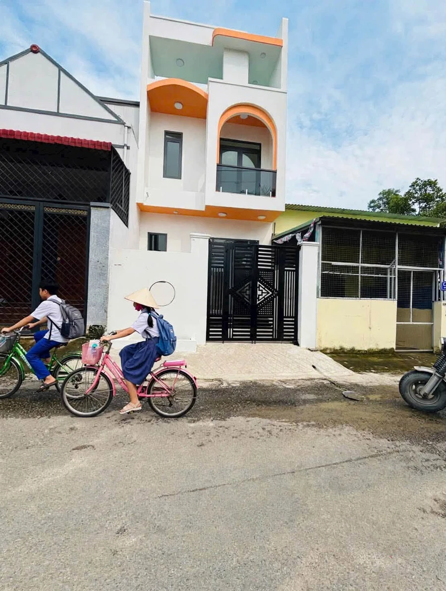 Bán nhà 2 mặt tiền 3PN Thủ Dầu Một, Bình Dương 143.8m2 - Ảnh thu nhỏ 2