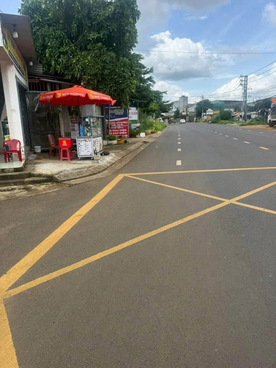 Bán đất 95m² mặt tiền Nguyễn Thị Định, Bình Thạnh - Ảnh 1