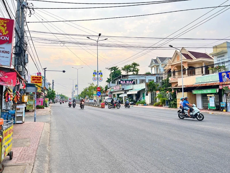 Bán lô đất thổ cư mặt tiền Nguyễn Thông 93,5m² Phan Thiết