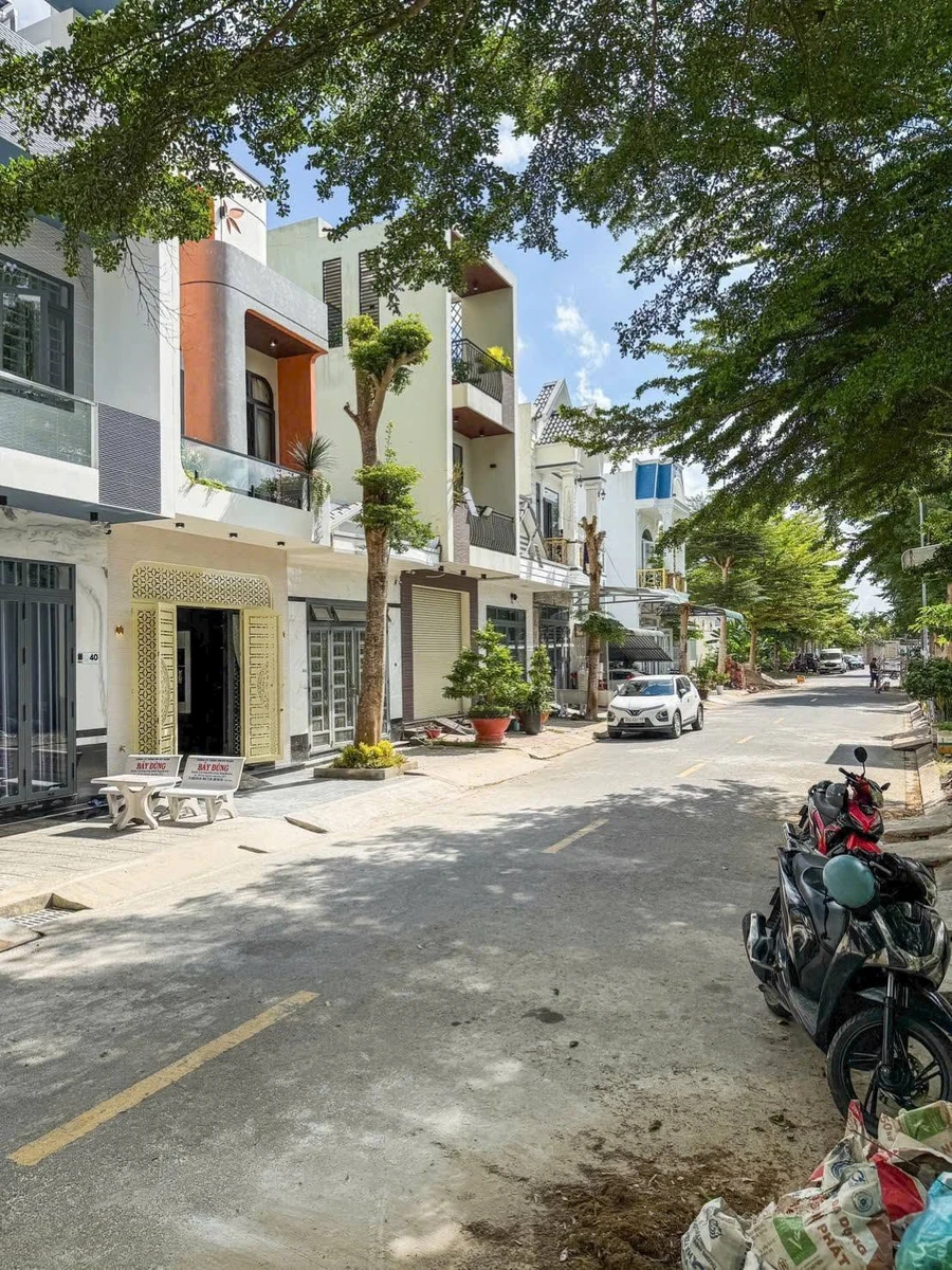 Bán nhà 1 trệt 1 lầu 135m2, 3 PN, 3 WC tại Cần Thơ 4.29 tỷ - Ảnh 1