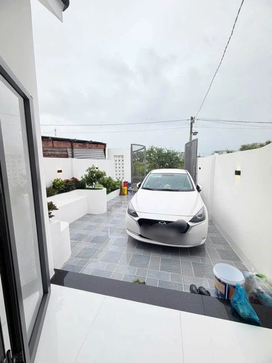 Nhà cấp 4 mới xây 136m2, 2 PN, Phan Thiết, 1 tỷ 590 triệu - Ảnh thu nhỏ 2