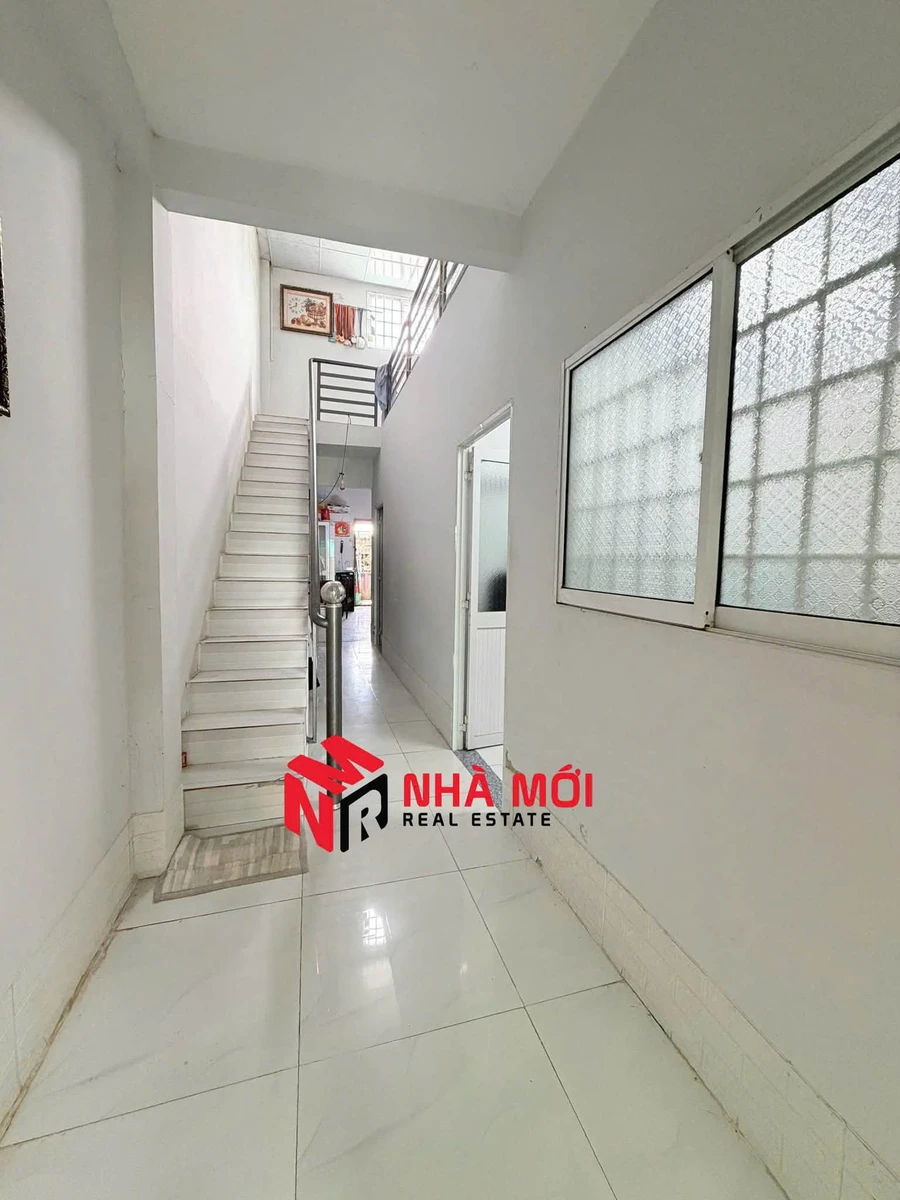 Bán nhà phố 136m² Trần Nguyên Hãn, An Xuyên, Cà Mau, 3.2 tỷ - Ảnh thu nhỏ 3