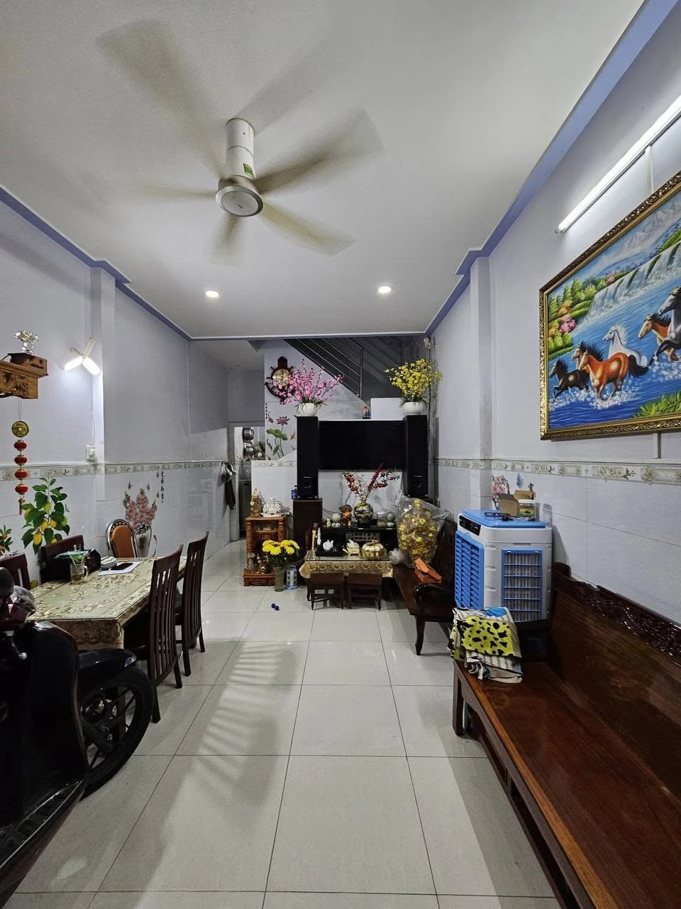 Bán nhà trệt lầu 42m2 gần Emart 2 Gò Vấp, giá 2,99 tỷ - Ảnh 1