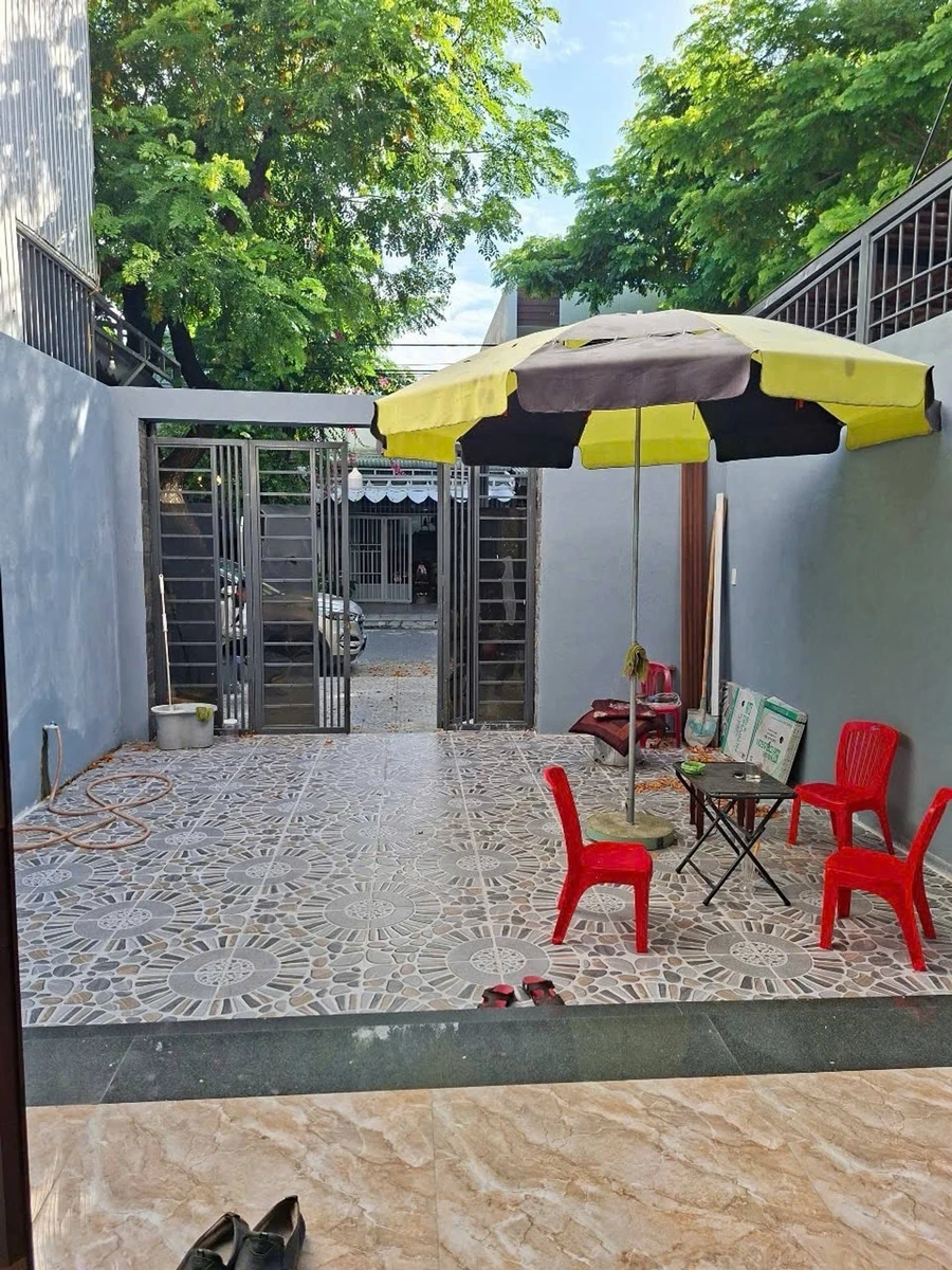 Bán nhà 3 tầng mặt tiền Bùi Thiên Ngộ 100m², 4PN – 6,5 tỷ - Ảnh thu nhỏ 2