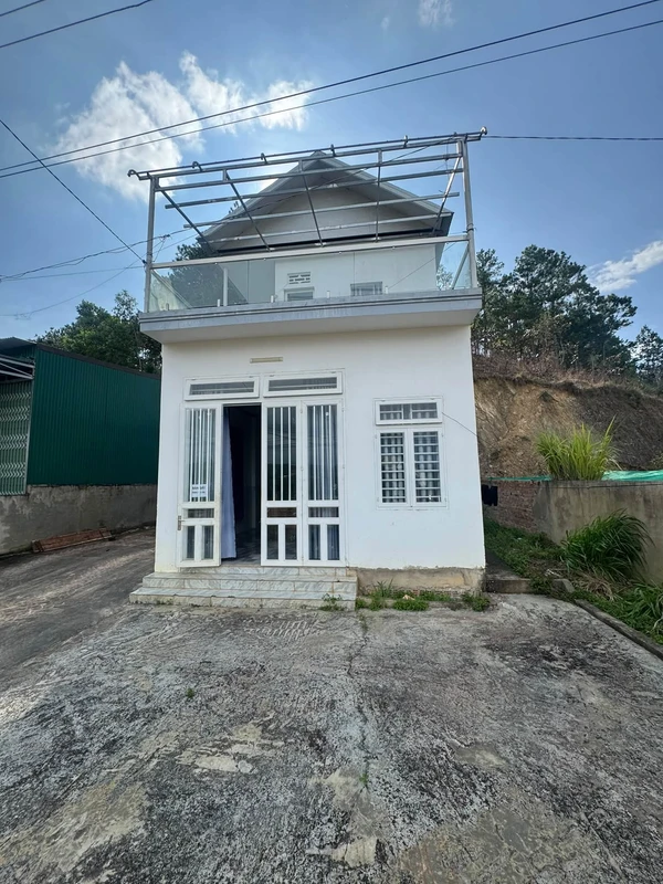Bán nhà mặt đường Nam Hà 379m² 2 tỷ 5
