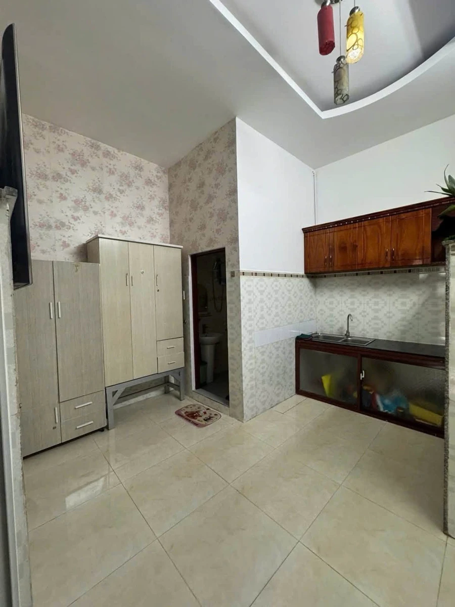 Bán nhà hẻm xe tải 60m2 Quận 8, giá 4 tỷ - Ảnh thu nhỏ 3