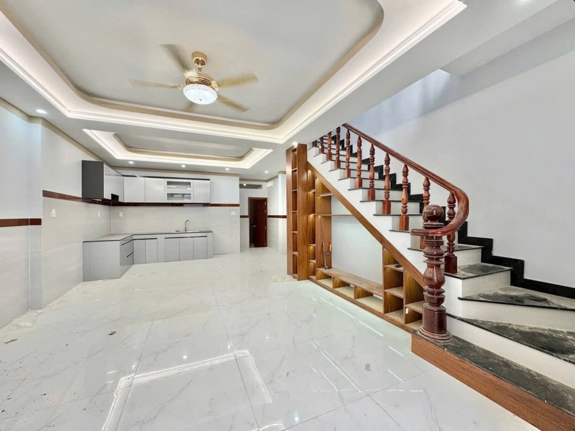 Bán nhà 3PN HXH Dĩ An Bình Dương 42.9m² 4 tỷ - Ảnh 1