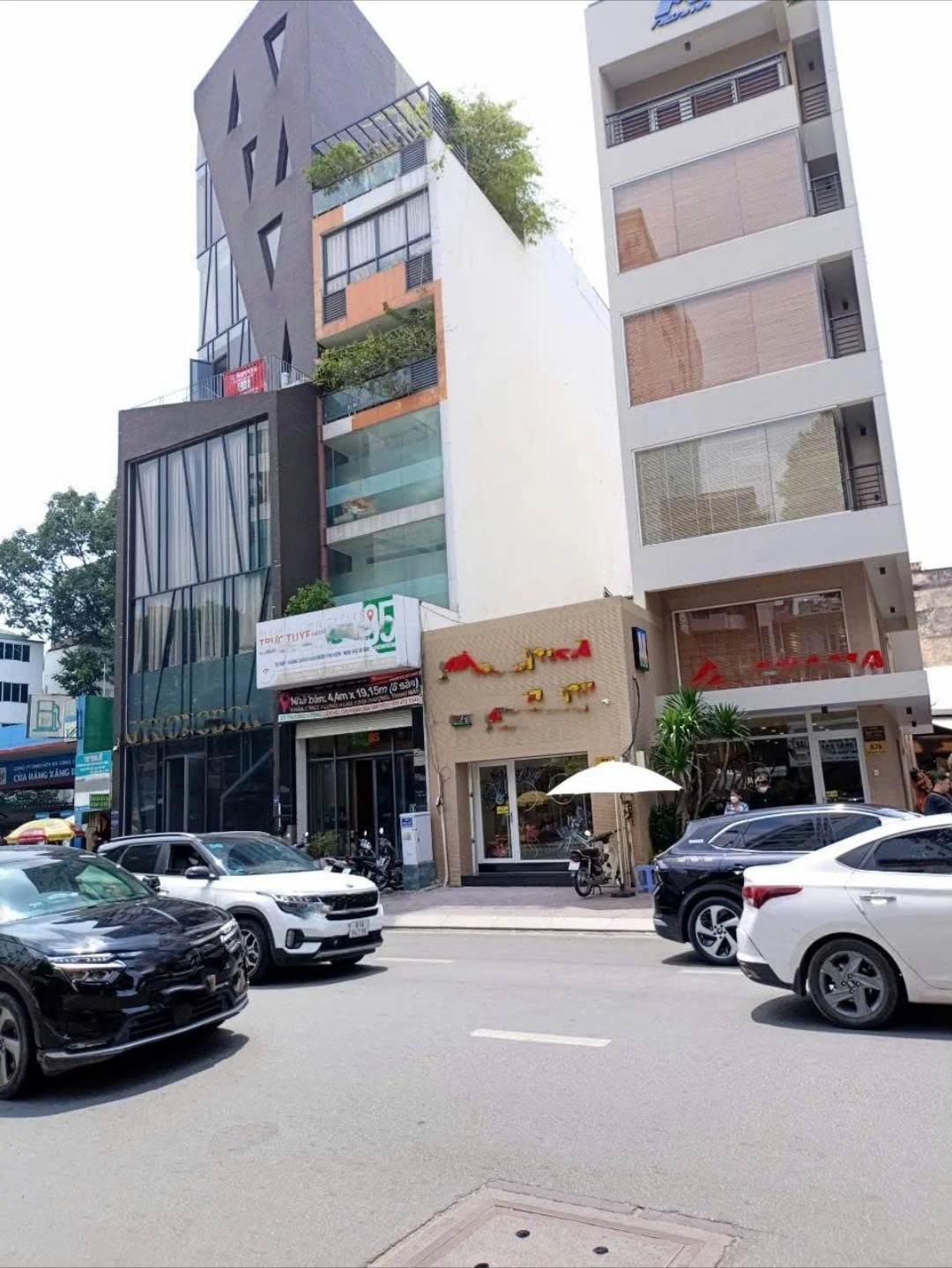 Bán nhà mặt tiền Võ Thị Sáu Quận 3, 56m², 3 tầng, hơn 12 tỷ - Ảnh 1