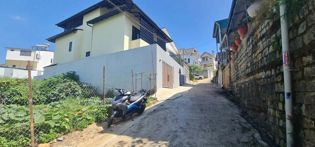Bán đất SRXD Đà Lạt 239m2 giá 6 tỷ 5 - Ảnh thu nhỏ 2