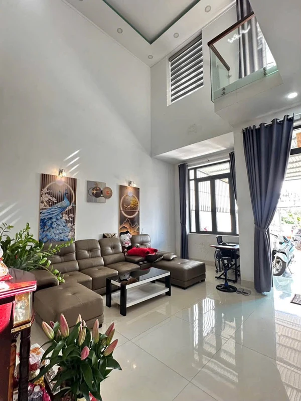 Bán nhà mê lửng hẻm 442 Y Moan, 162.5m², 3PN, 3.45 tỷ