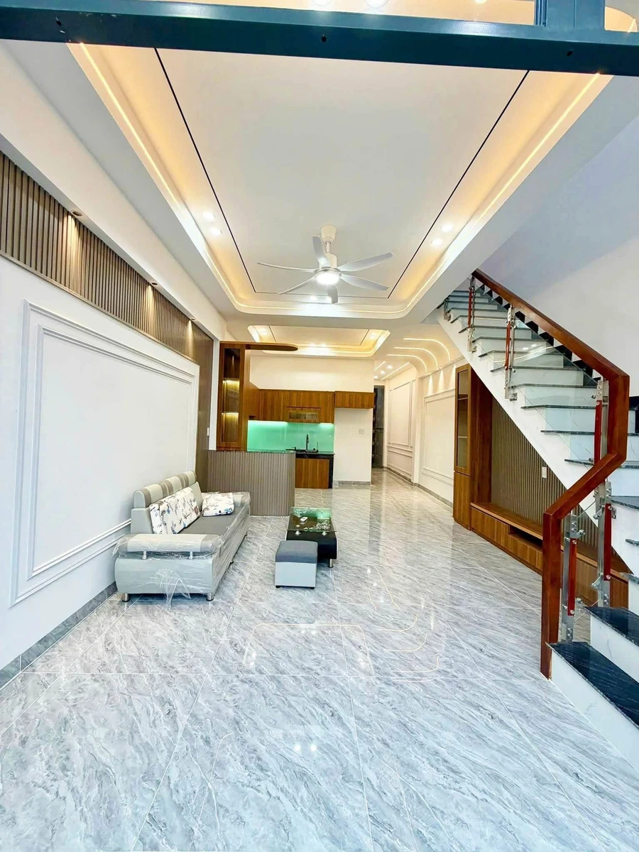 Bán nhà lầu 3PN 2WC gần Mỹ Hạnh, 79m², 2.1 tỷ - Ảnh thu nhỏ 3