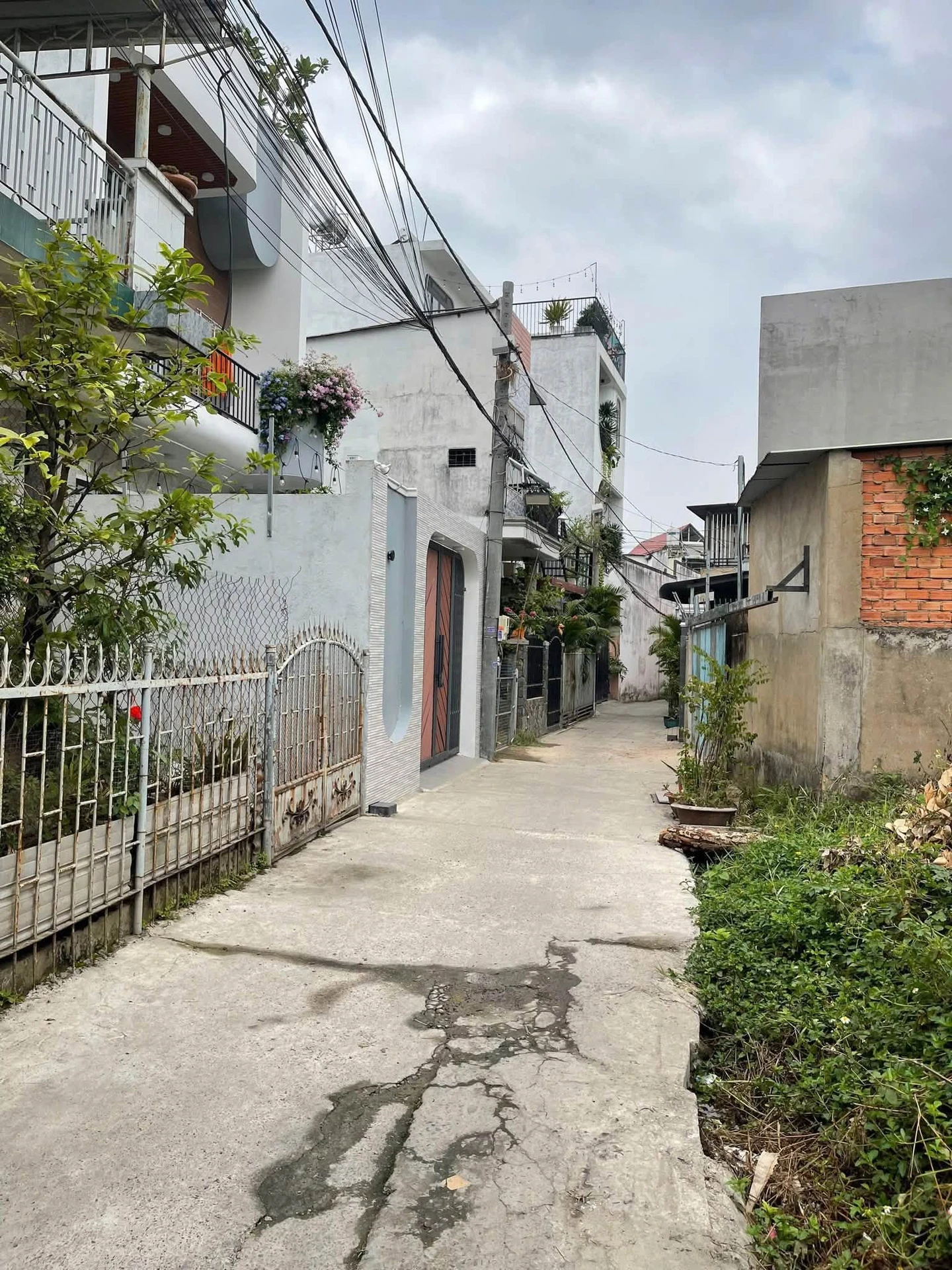 Bán nhà 81m2 sổ riêng thổ cư, gần Phạm Văn Thuận, Phường Tam Hiệp, Biên Hòa - Ảnh 1