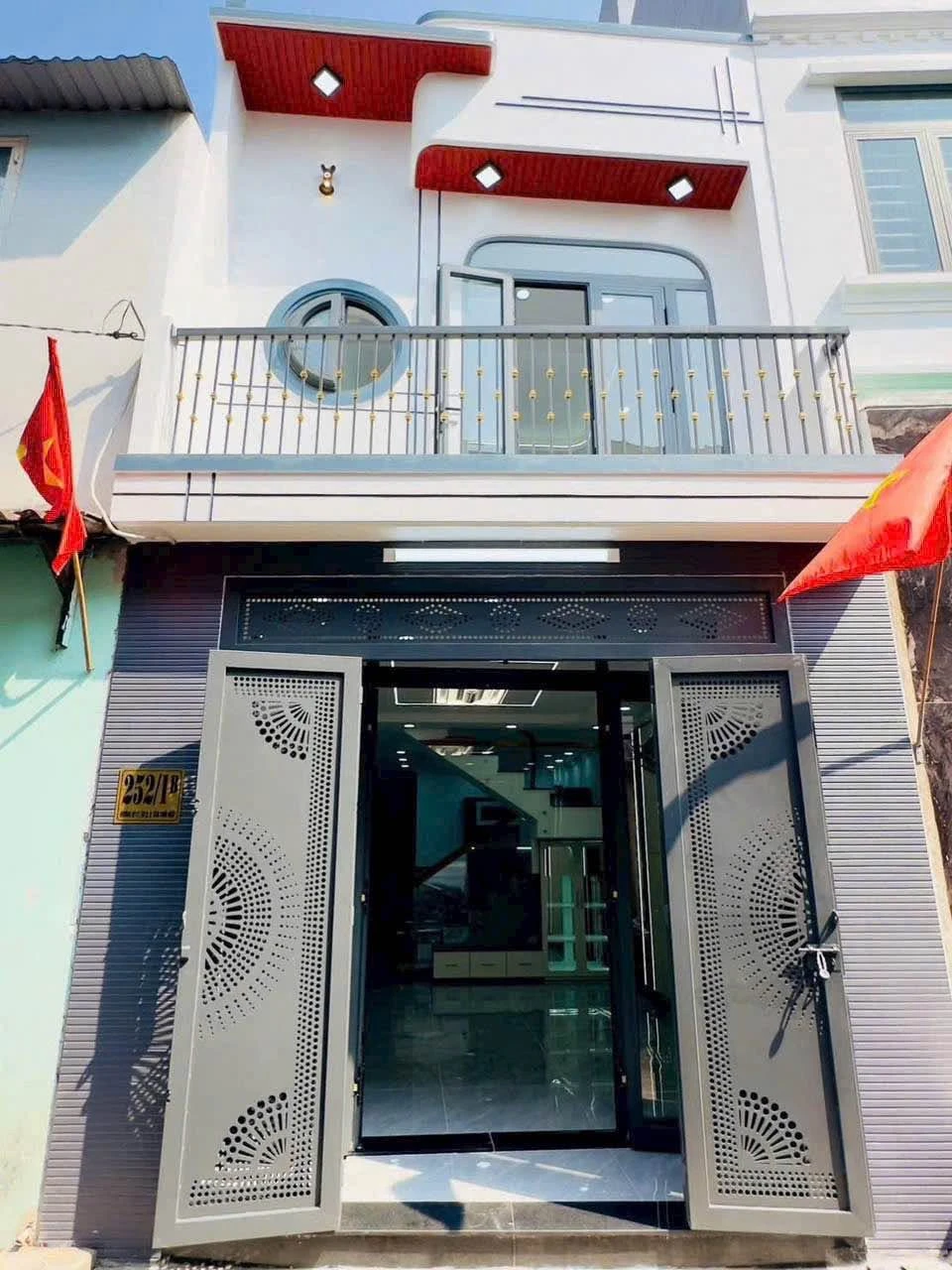 Bán shophouse mặt tiền 4,2x11m (46m²) kinh doanh 4 tỷ 7 - Ảnh 1