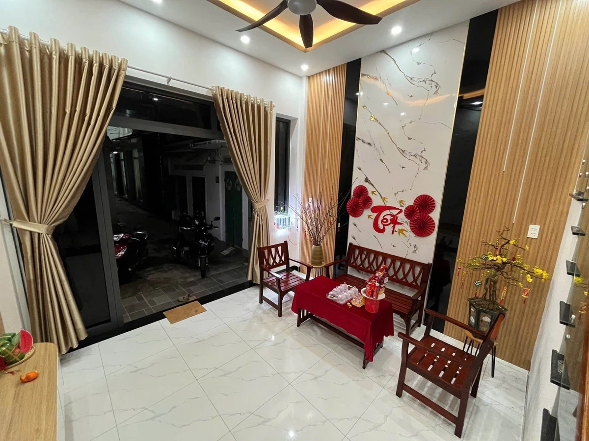 Bán nhà 2 tầng 43m2 full nội thất Quy Nhơn 3,399 tỷ - Ảnh thu nhỏ 3