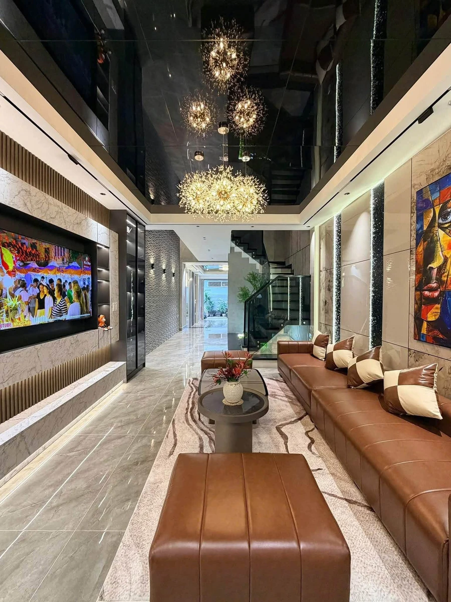 Bán nhà 4 tầng + thang máy 303m² Gò Vấp, 14.8 tỷ - Ảnh thu nhỏ 3