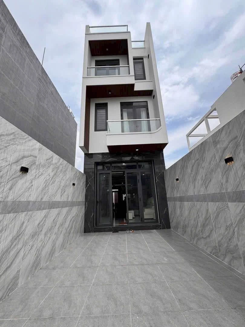 Bán nhà xây mới 4x20m, 4 phòng ngủ, hẻm 10m, full nội thất, Thạnh Xuân 24, Thới An, Quận 12 - Ảnh thu nhỏ 2