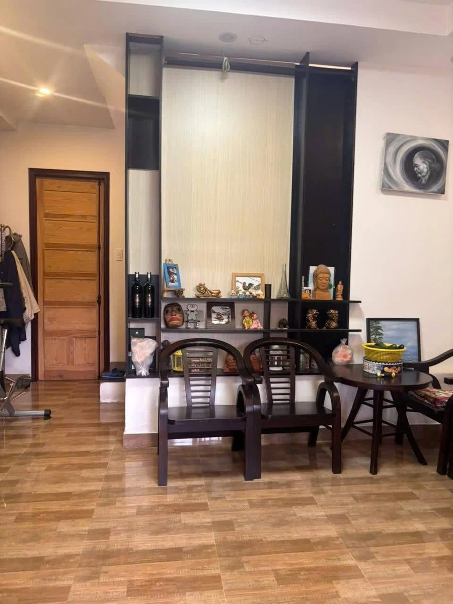 Bán villa Đà Lạt 220m2, 3 phòng ngủ, 19 tỷ - Ảnh thu nhỏ 2