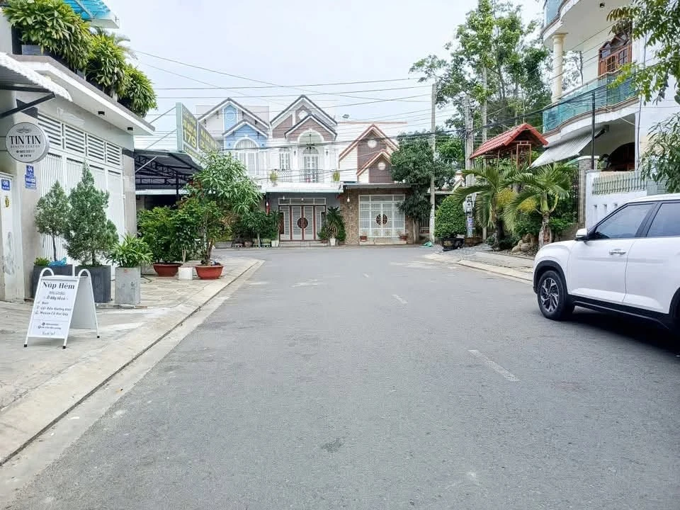 Bán lô thổ cư góc 2 mặt tiền Lương Thế Vinh, Phan Thiết, 150m2, 7.9 tỷ - Ảnh 1