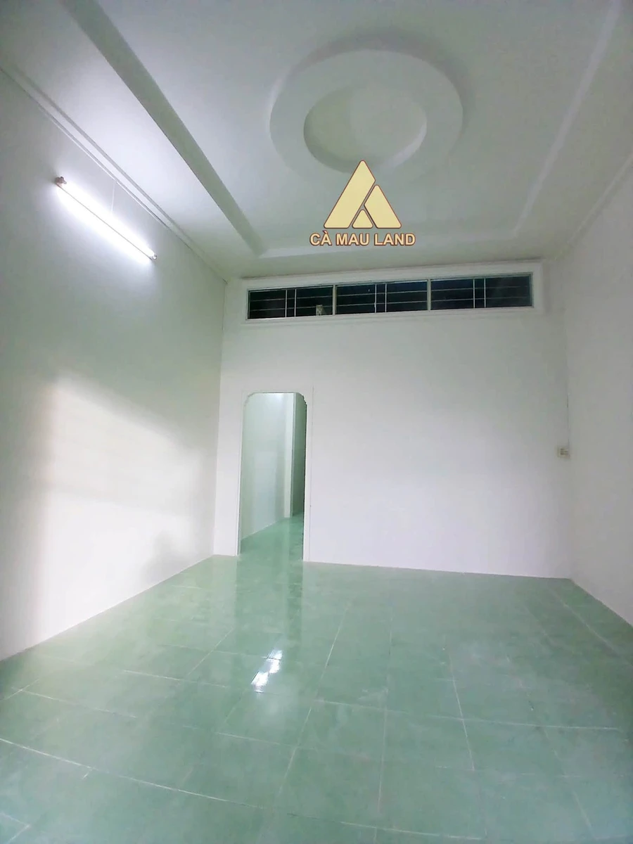 Bán nhà mặt tiền Phan Văn Xoàn, Cà Mau, 101.25 m², 1 tỷ - Ảnh 1
