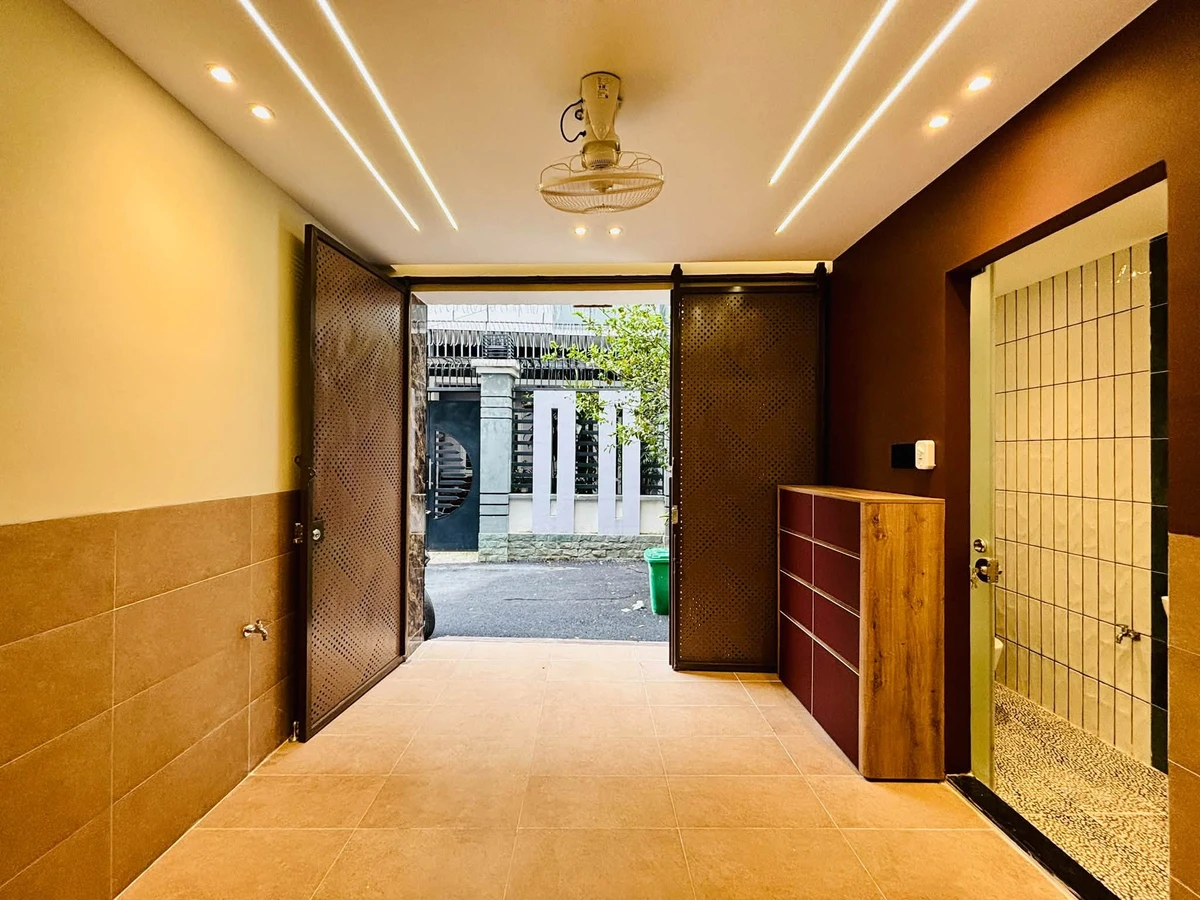 Bán nhà 4 tầng 50m2 Nguyễn Văn Khối 7 tỷ - Ảnh 1