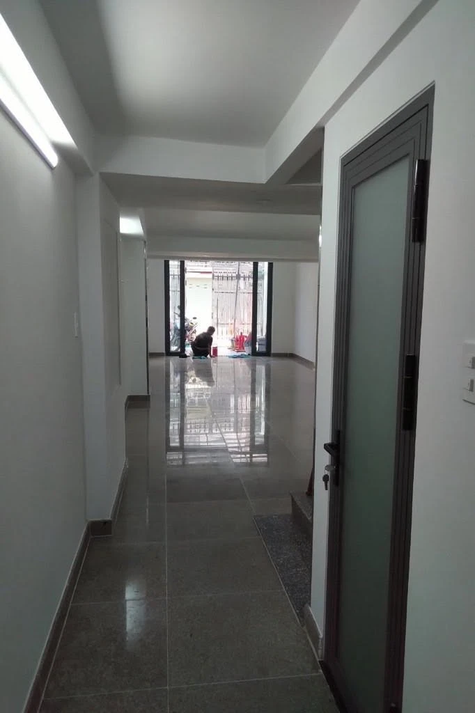 Bán nhà 4 tầng 5PN 110m2 Nguyễn Cửu Vân Bình Thạnh 18 tỷ - Ảnh thu nhỏ 3