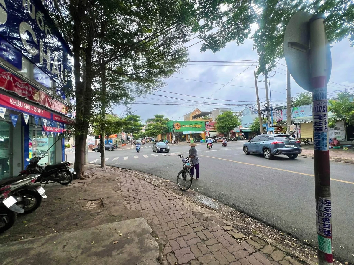 Cho thuê shophouse 100m2 Nguyễn Thiện Thuật 15 triệu/tháng - Ảnh thu nhỏ 2