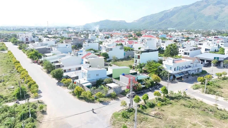Bán đất 80m2 tại KĐT Phú Ân Nam Nha Trang 1.58 tỷ