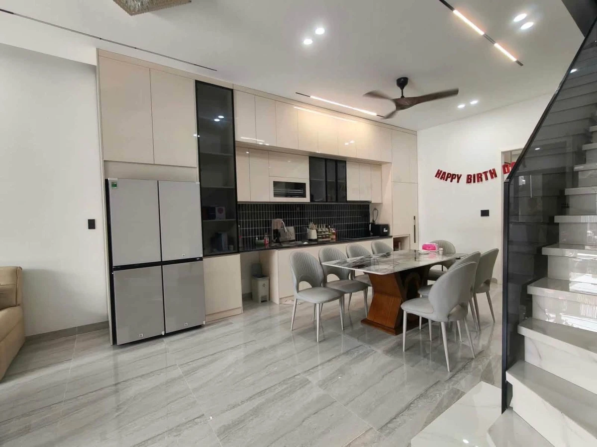 Bán nhà 3 tầng 98m² ngang 5,2m đường Trần Huy Liệu, Cẩm Lệ, Đà Nẵng giá 9,5 tỷ - Ảnh 1