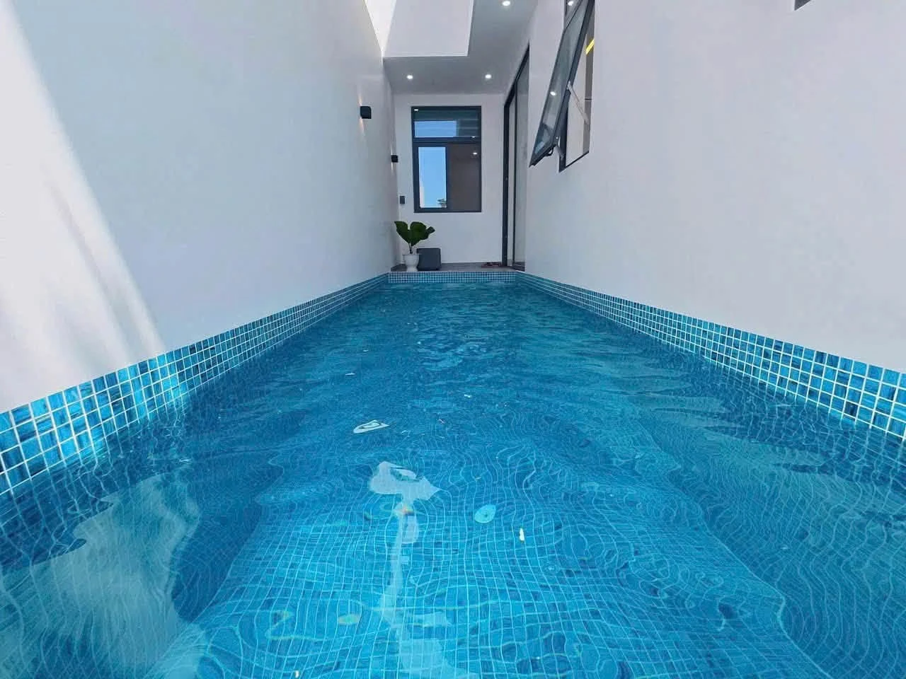 Cho thuê villa 160m2 4PN có hồ bơi, sát biển Bãi Dâu, Vũng Tàu giá 35 triệu/tháng - Ảnh 1