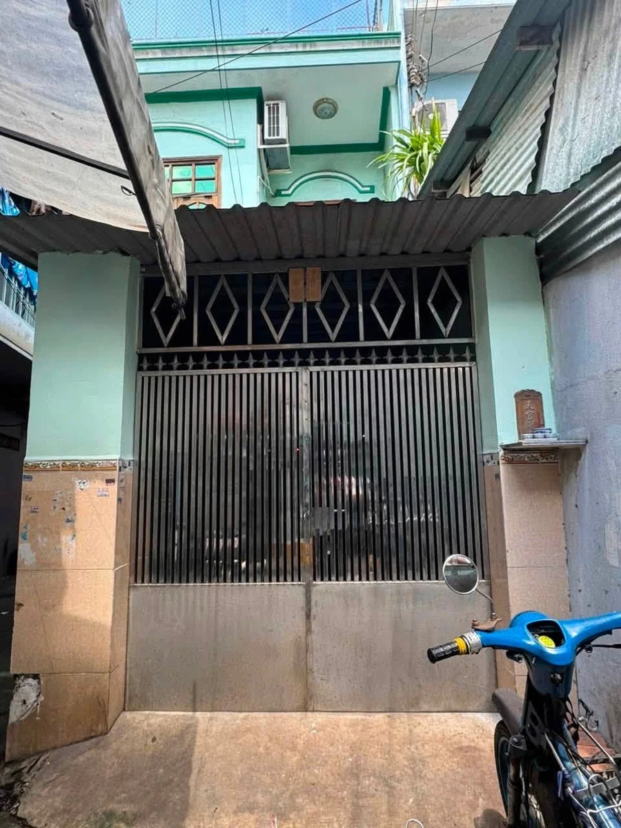 Bán nhà hẻm 4m 3PN 2WC, DTCN 70m2, đường Nguyễn Văn Luông, Phường 12, Quận 6 - Ảnh 1