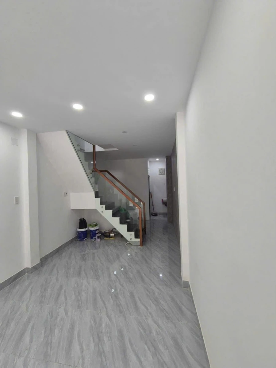 Bán nhà hẻm xe tải Lạc Long Quân, Quận 11, 3,2x10m, 4PN, giá 6,9 tỷ - Ảnh thu nhỏ 4