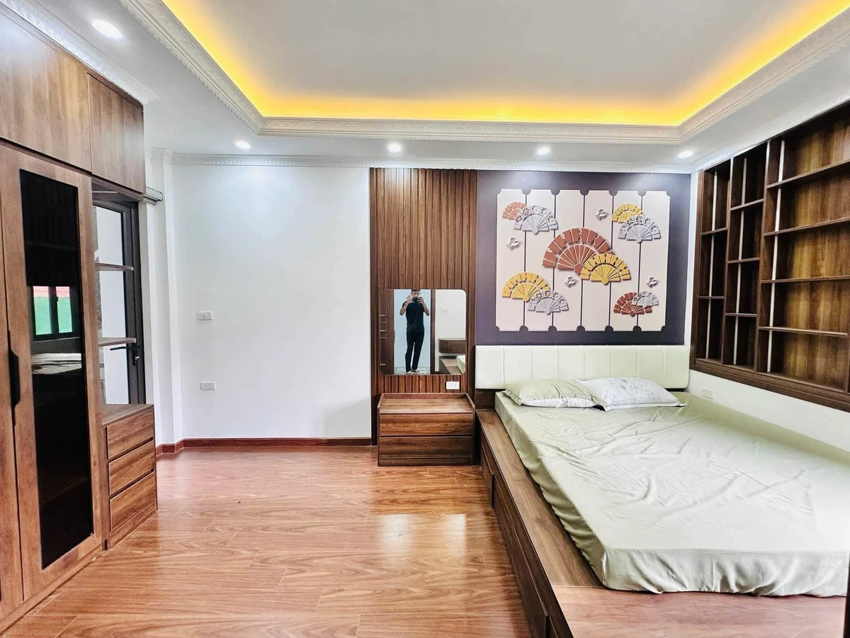 Bán nhà 3 tầng Cầu Giấy 50m, 3 phòng ngủ, 9,5 tỷ - Ảnh thu nhỏ 5