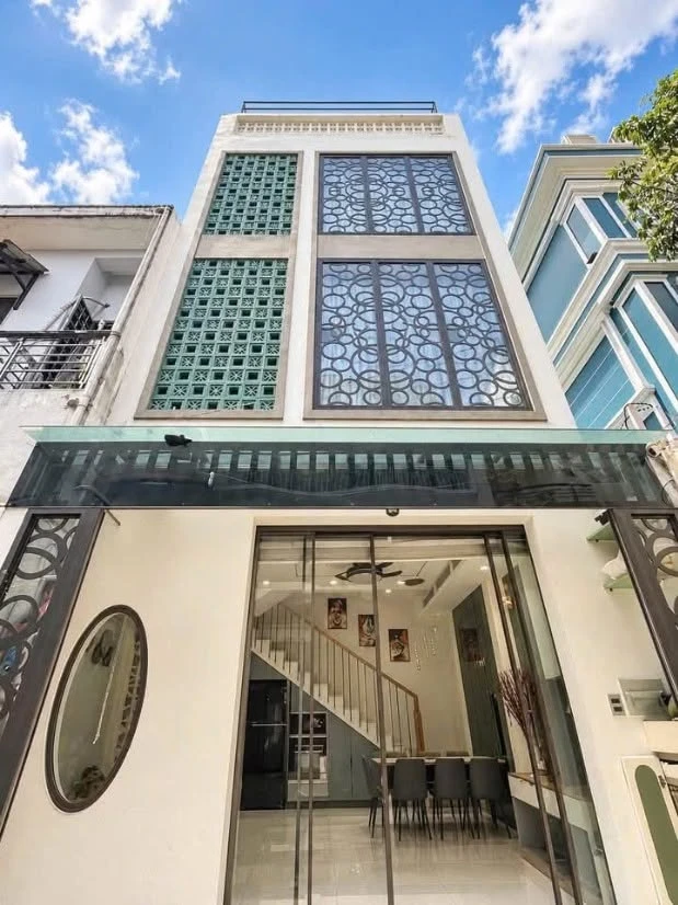 Bán nhà 3 tầng hẻm 6m thông Trường Sa, 2 mặt tiền, 42m2, giá 9.x tỷ - Ảnh thu nhỏ 2