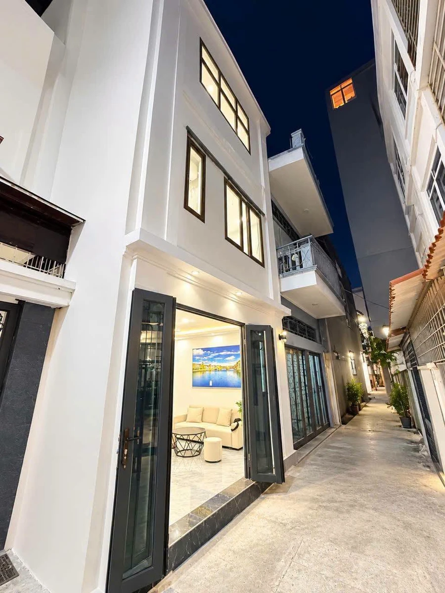 Bán nhà 3 tầng mới 30m² ngõ Vũ Chí Thắng, Quận 1 - Ảnh 1