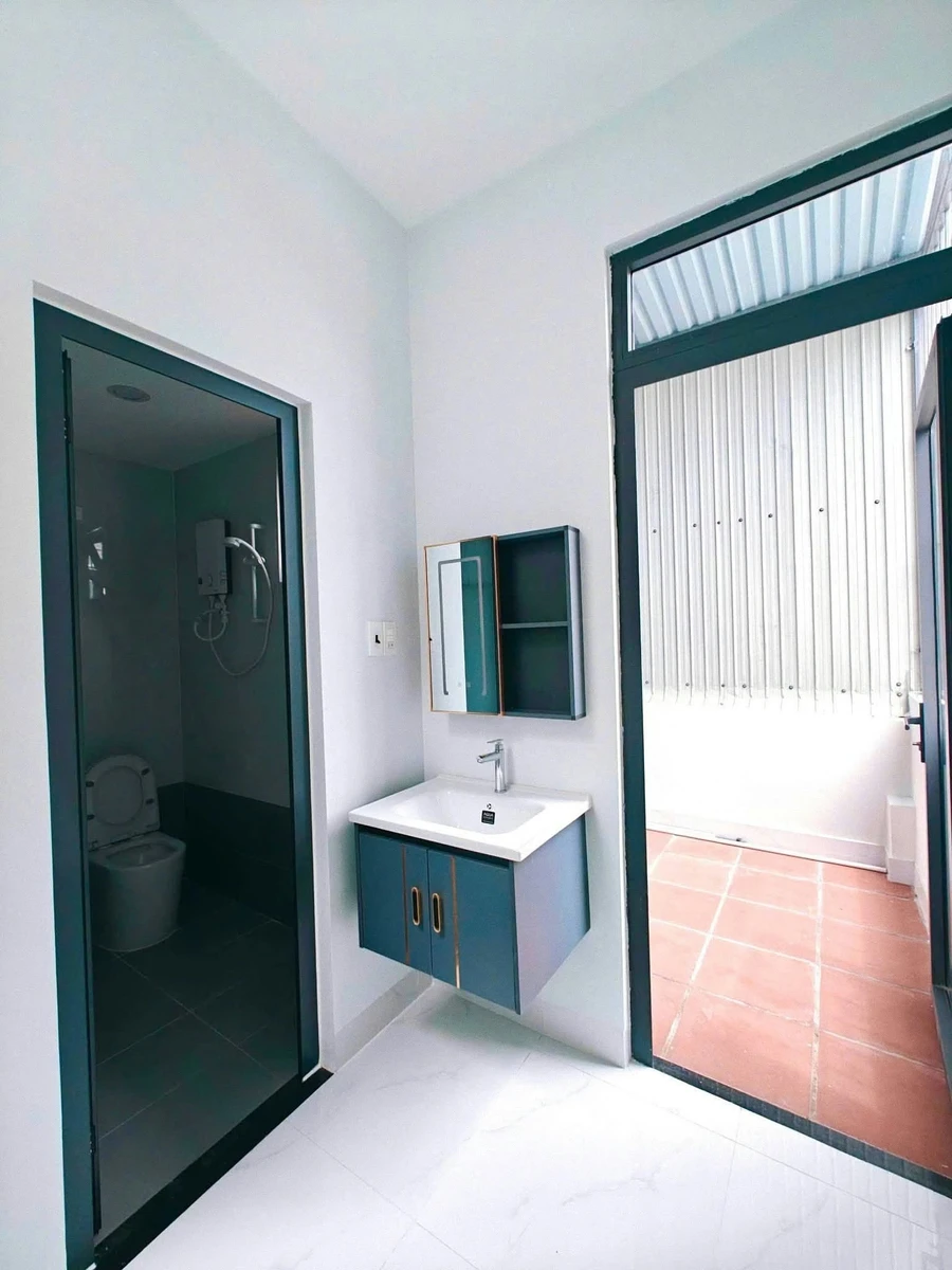 Bán nhà hẻm 3 tầng Quy Nhơn 40,6m2 4 tỷ 950 triệu - Ảnh thu nhỏ 2